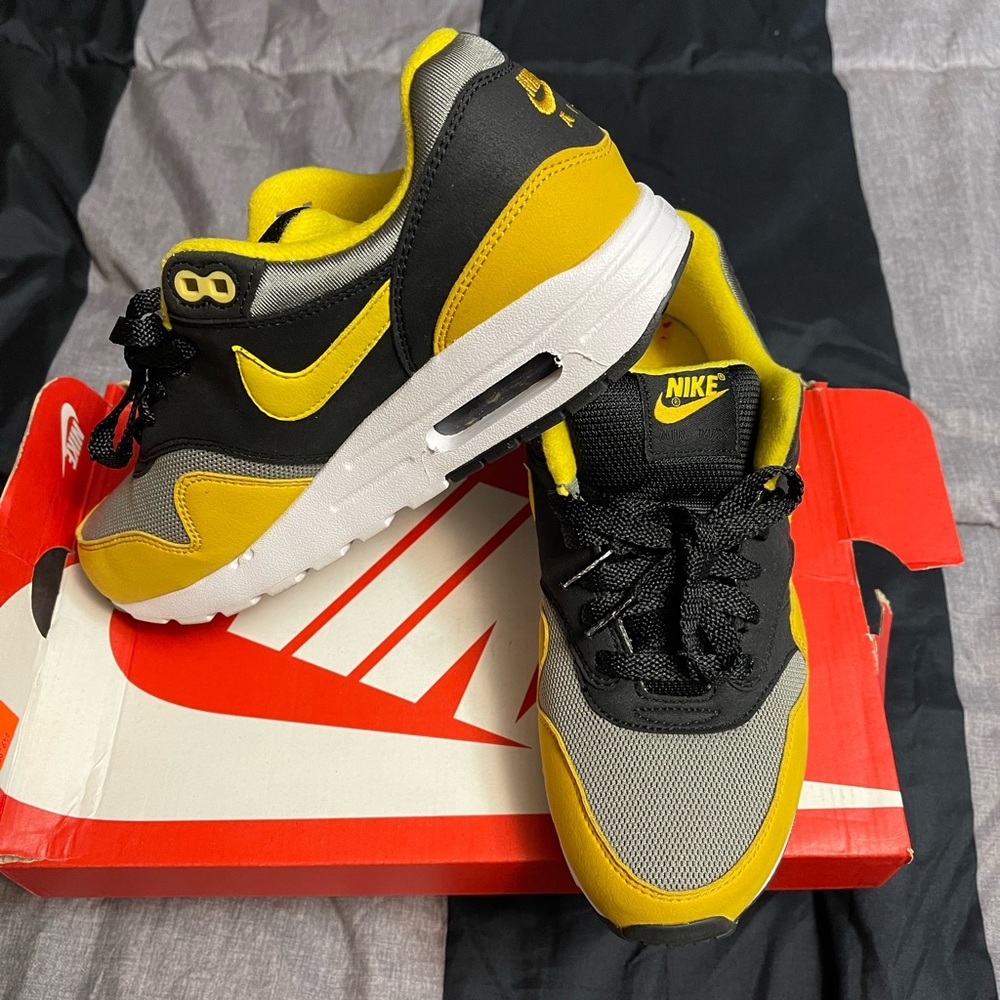 Nike air max